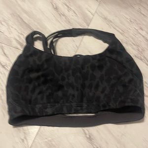 Women’s Victoria secret sports bra